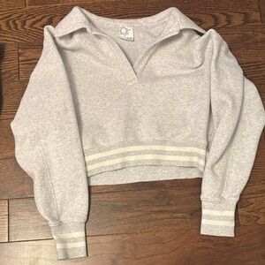 Gray Collared Sweatshirt
